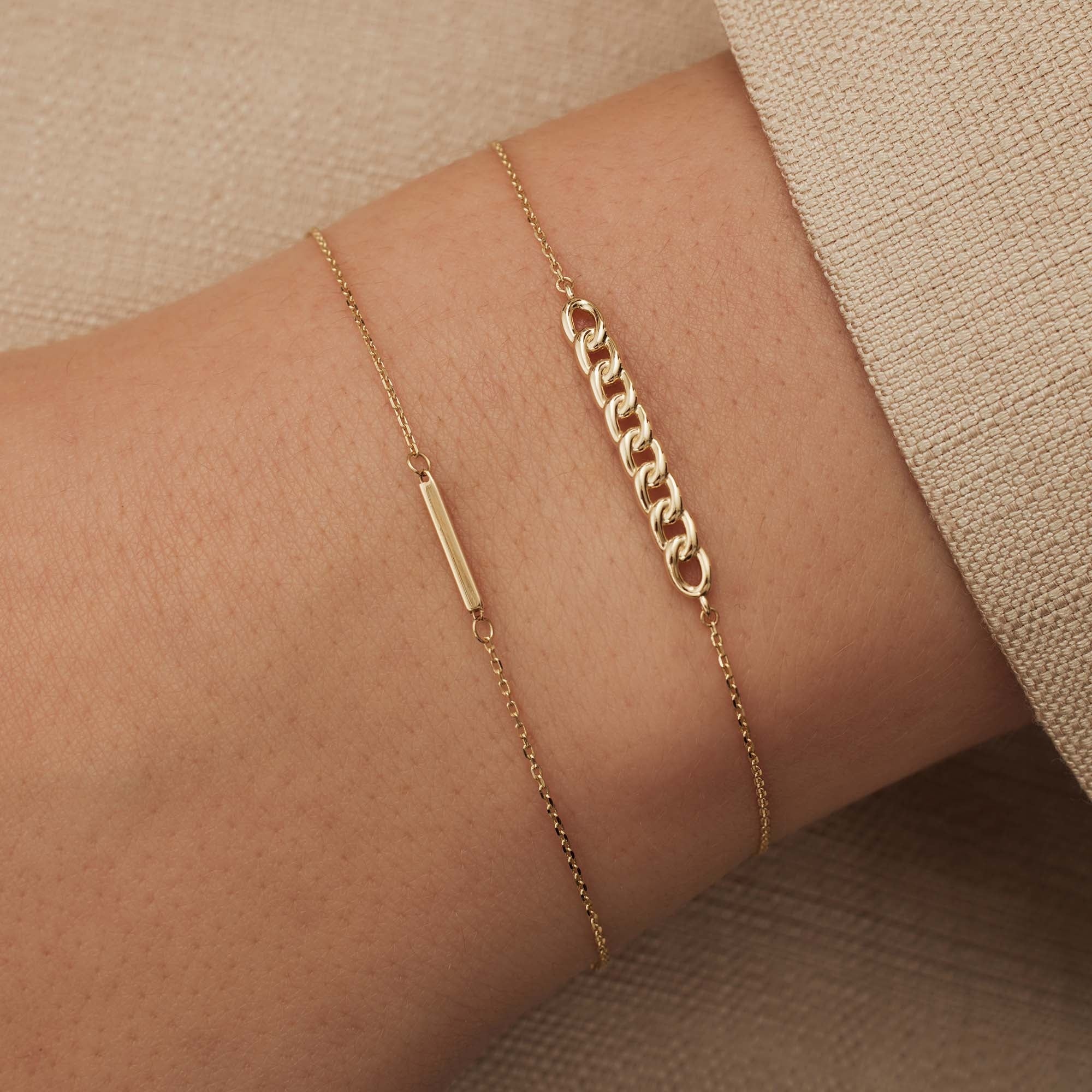Le Marais Rosalie 14 karat gold bracelet with rod - Image 2