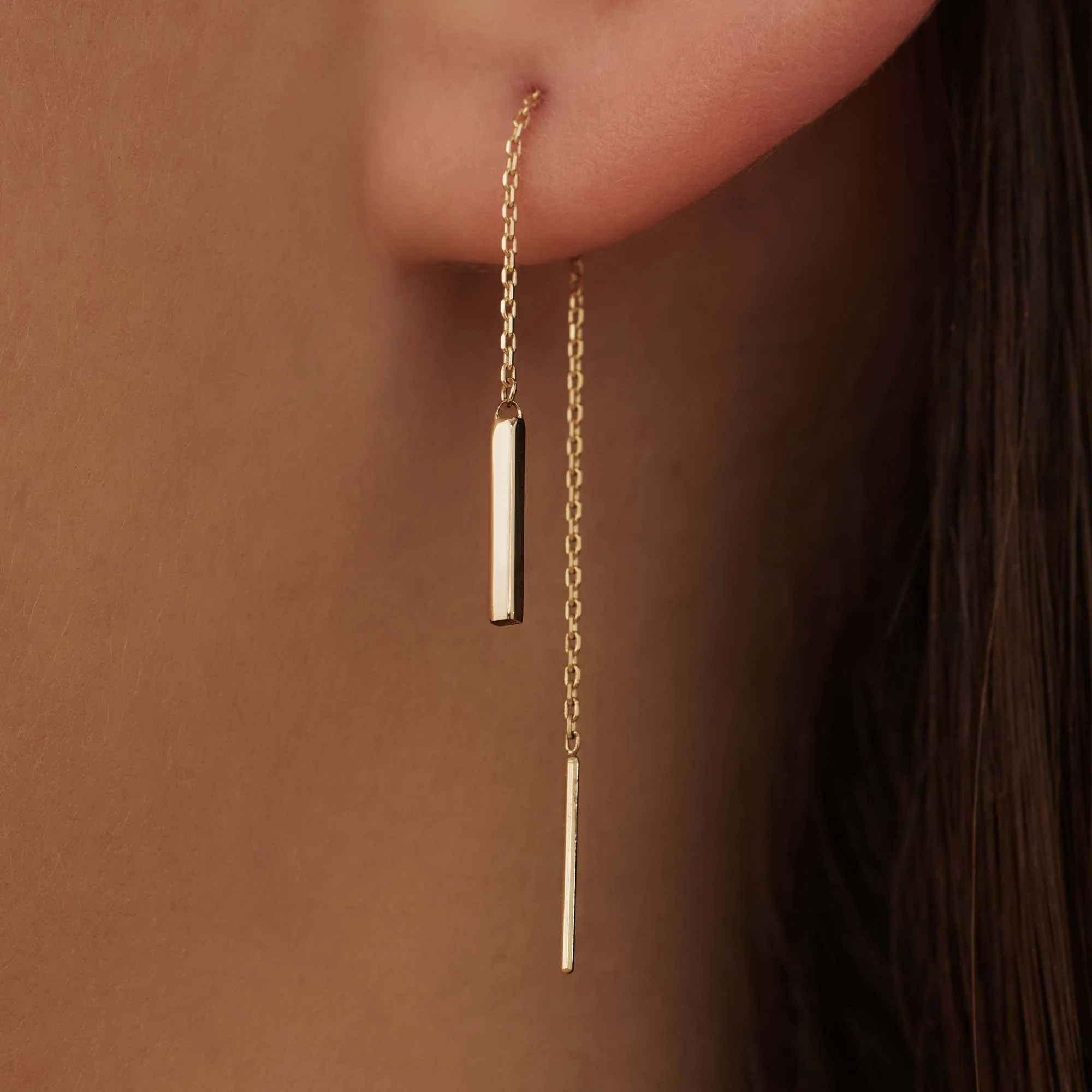 Le Marais Rosalie 14 karat gold pull through earrings with rod - Image 3