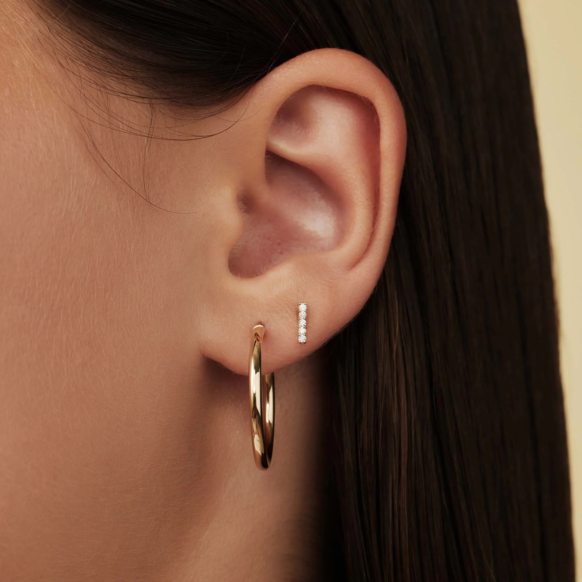 Rivoli Esmée 14 karat gold ear studs with zirconia stones - Image 2