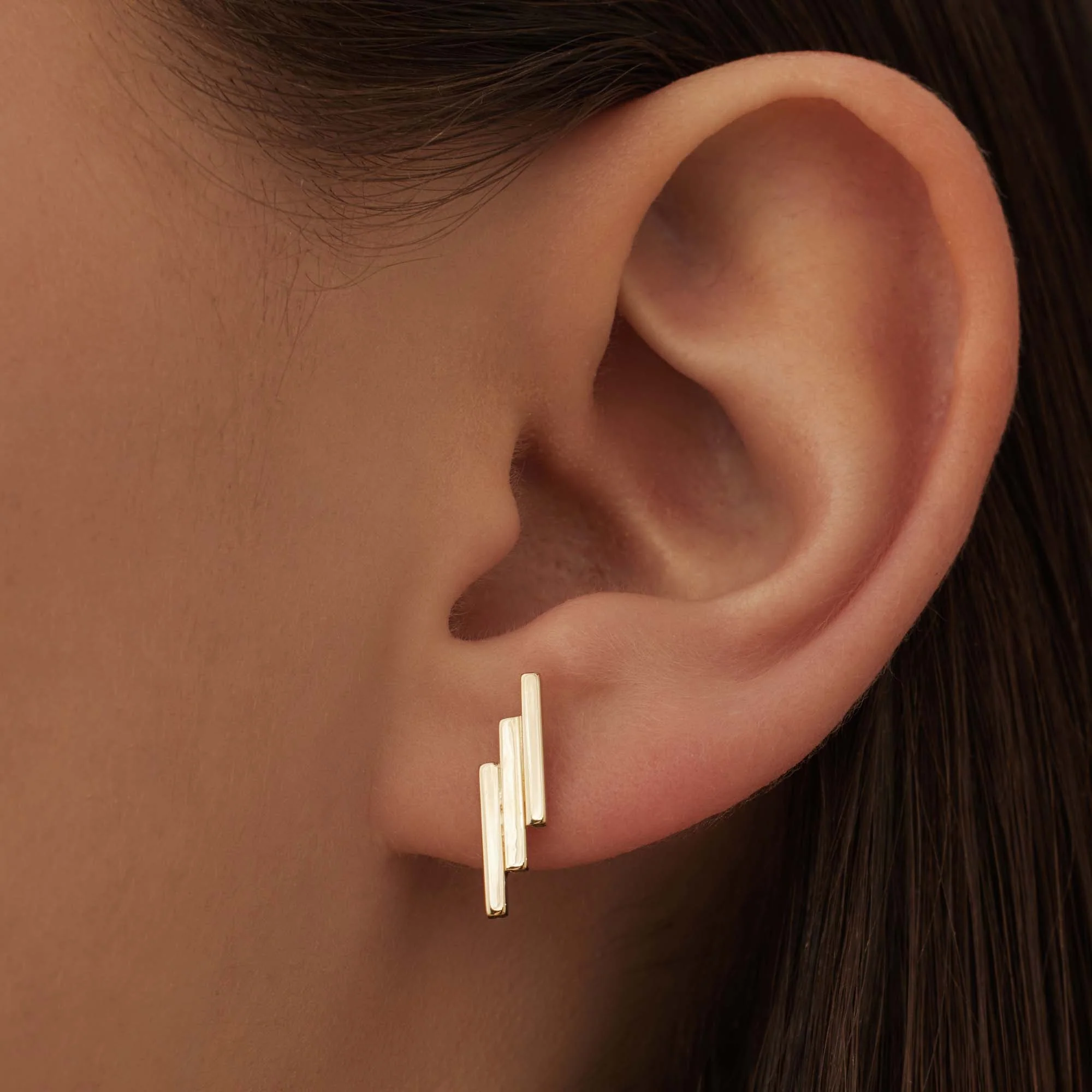 Le Marais Rosalie 14 karat gold ear studs with 3 rods - Image 2