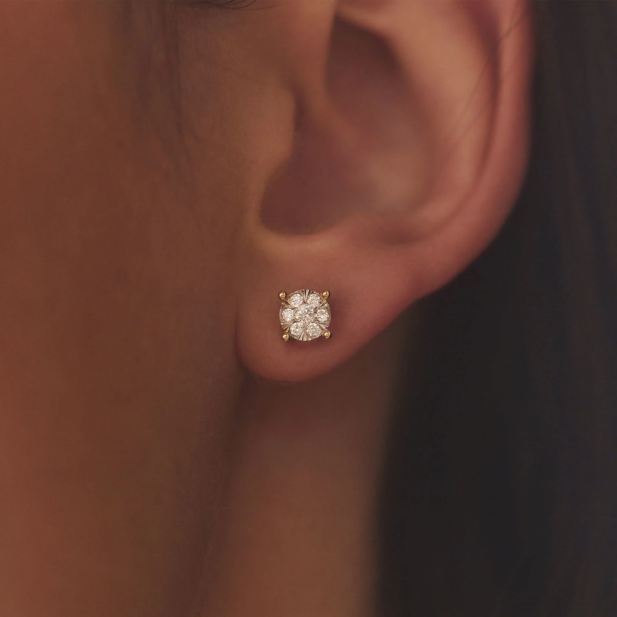 De la Paix Hanaé 14 karat gold stud ear studs with diamond 0.28 carat - Image 3
