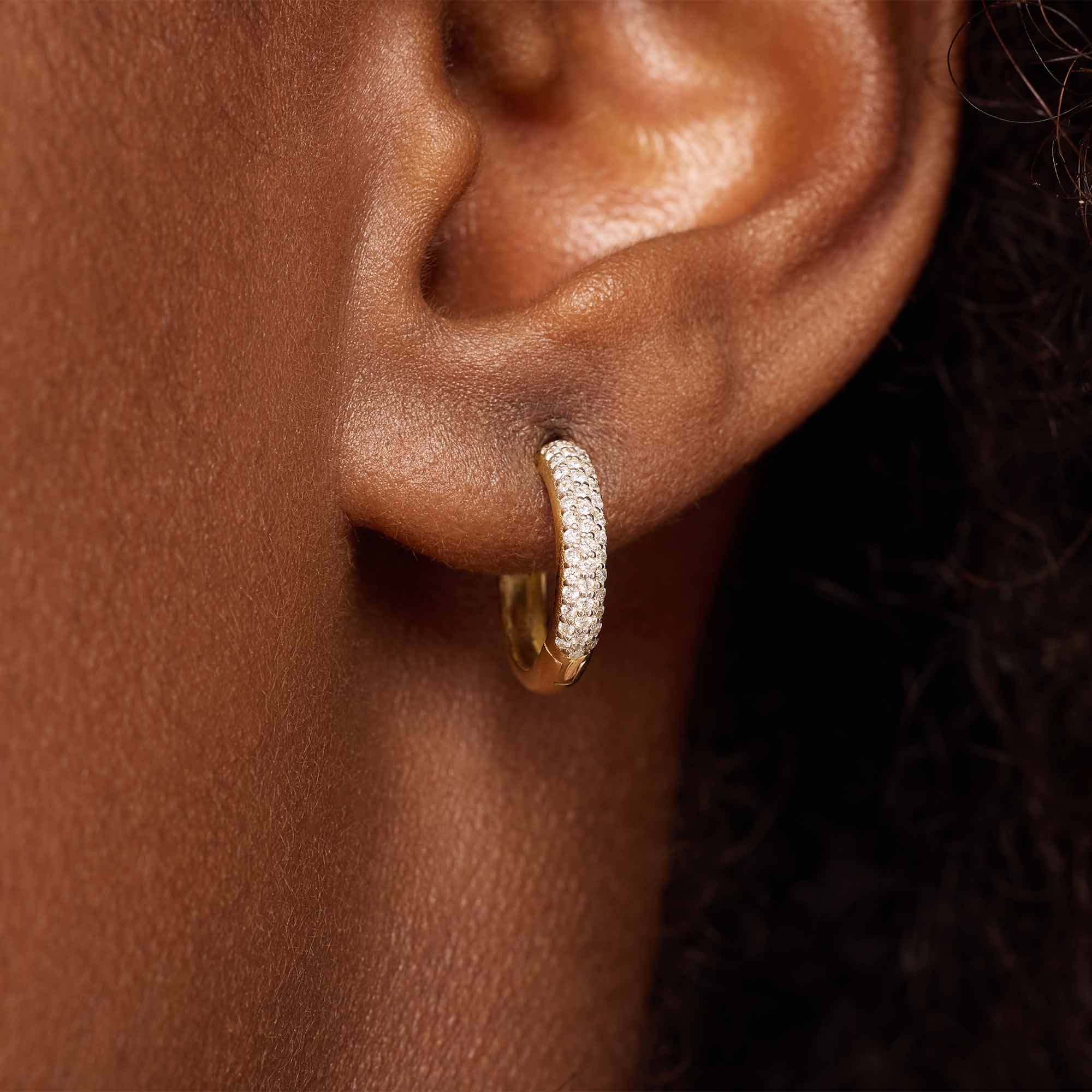 De la Paix Laure 14 karat gold earrings with diamond 0.25 carat - Image 2