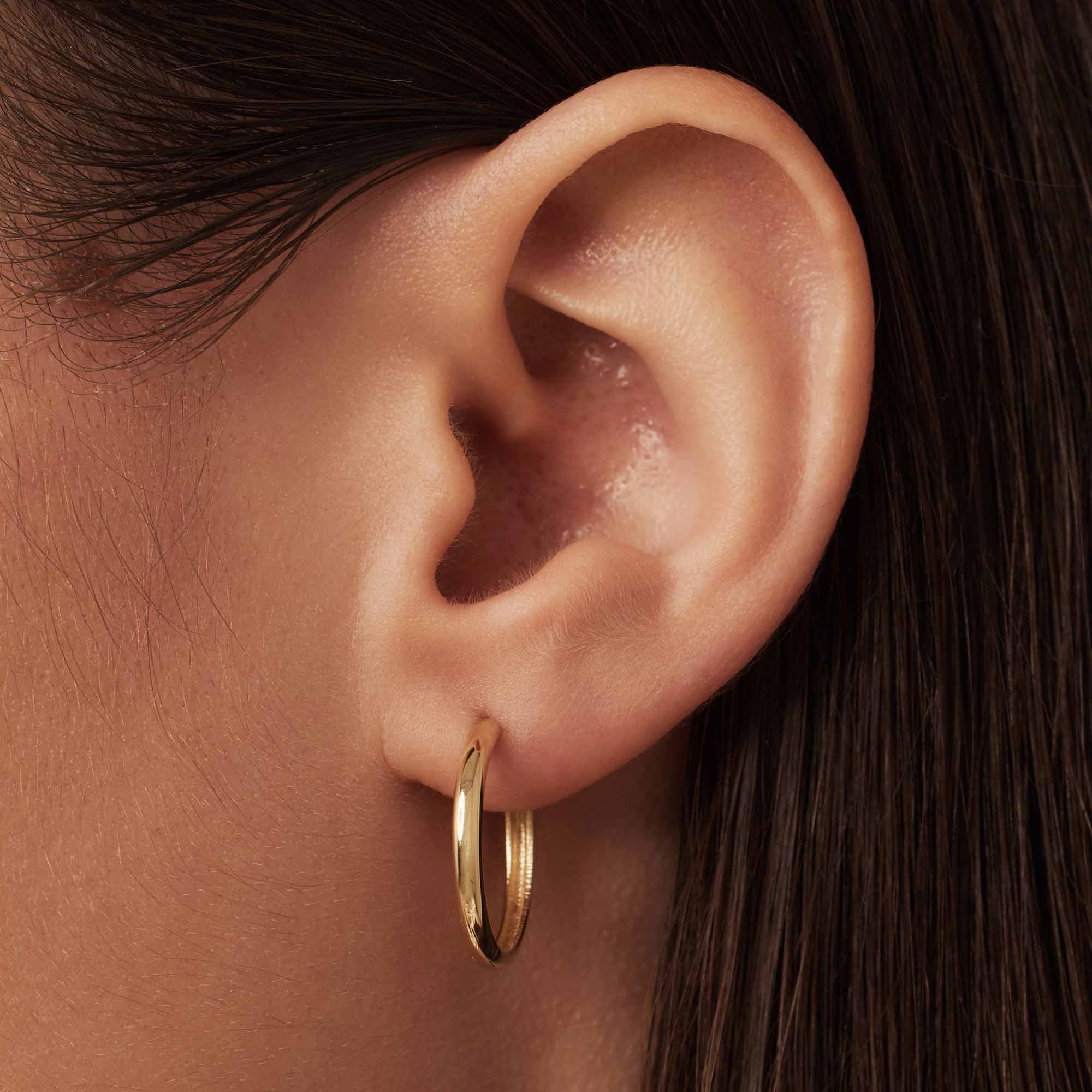 Rivoli Morgane 14 karat gold hoop earrings (17.5 mm) - Image 2