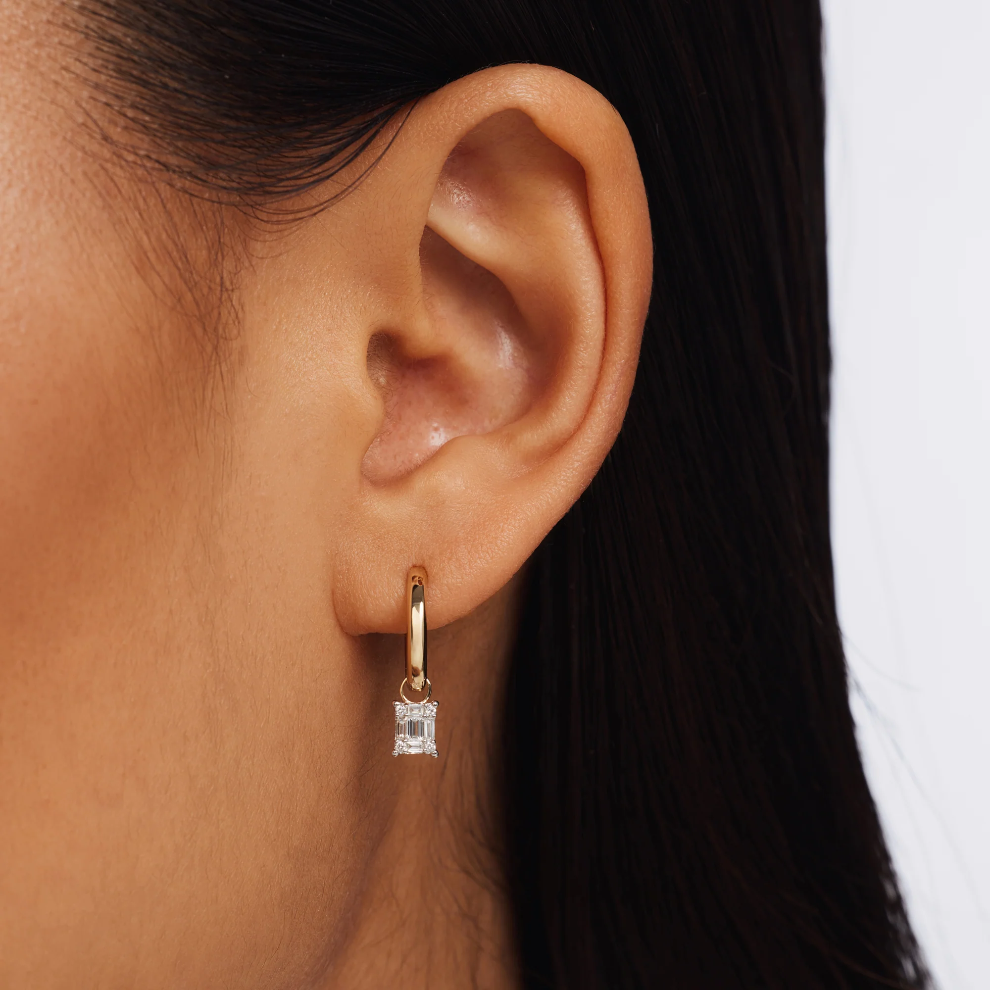 De la Paix Maxime 14 karat gold hoop earrings with diamond 0.26 carat - Image 3
