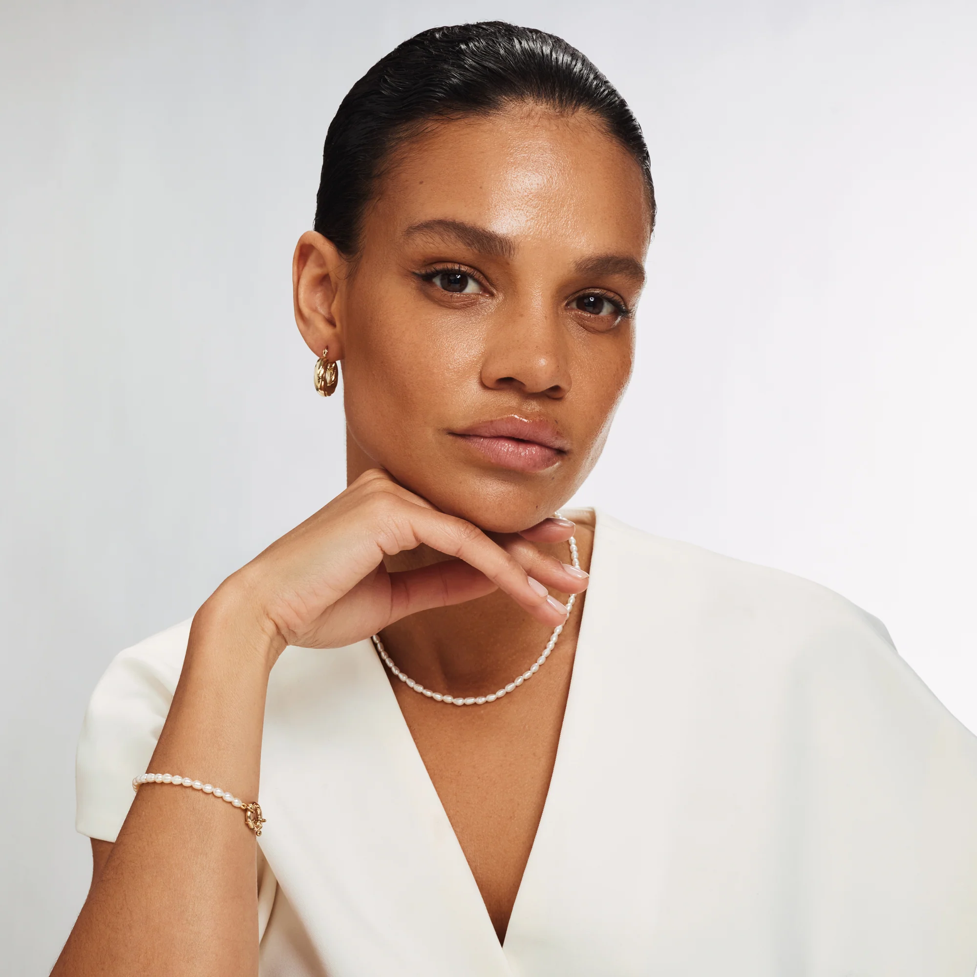 Aidee Marissa 14 karat gold necklace with freshwater pearls - Image 4
