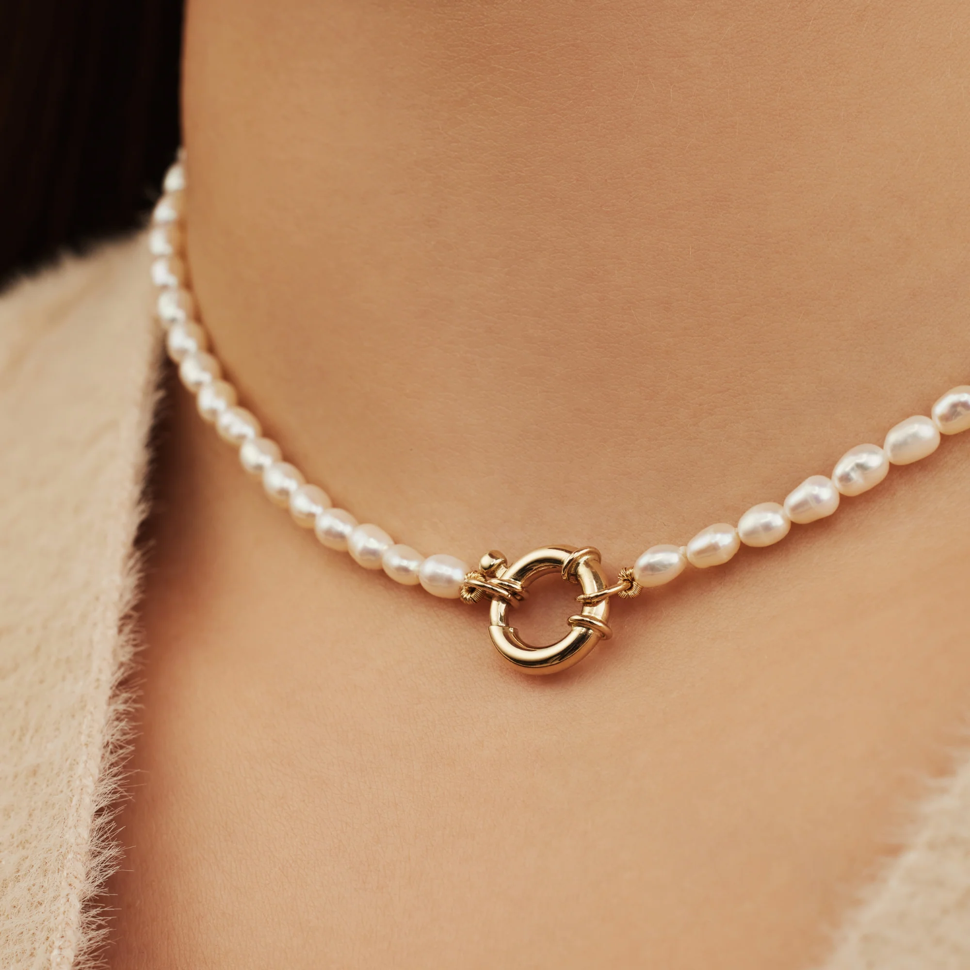 Aidee Marissa 14 karat gold necklace with freshwater pearls - Image 5