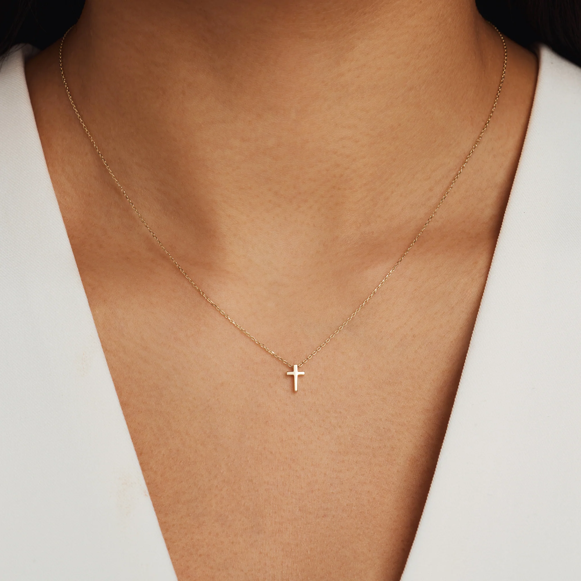 Monceau Solange 14 karat gold necklace with cross - Image 3
