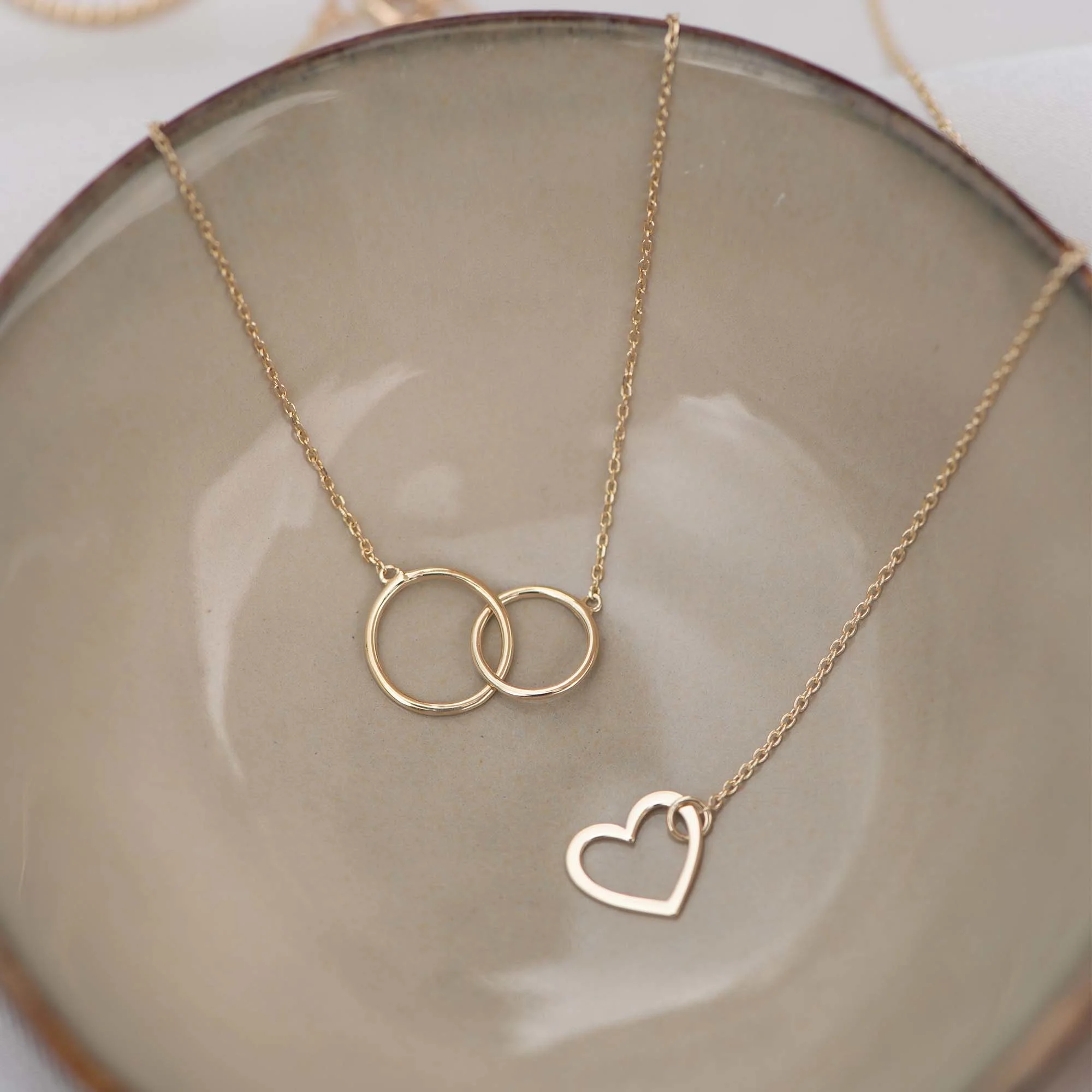 Le Marais Loulou 14 karat gold necklace with two rings - Image 6
