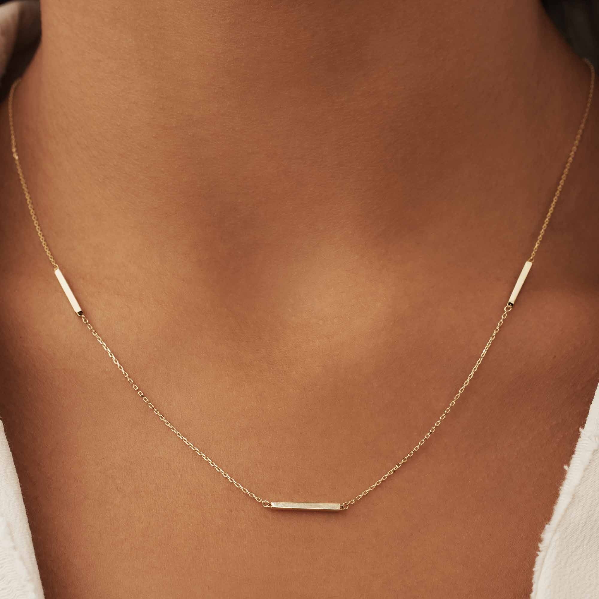 Le Marais Jolie 14 karat gold necklace with 3 rods - Image 2