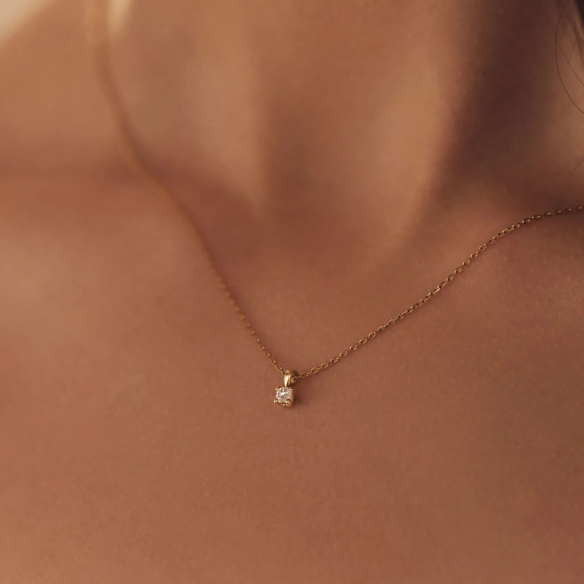 De la Paix Celesse 14 karat gold necklace with diamond 0.07 carat - Image 3