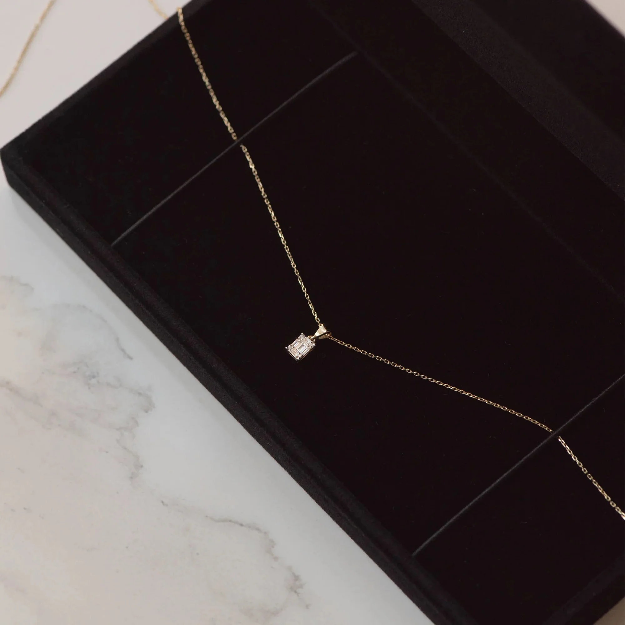 De la Paix Maxime 14 karat gold necklace with diamond 0.11 carat - Image 10