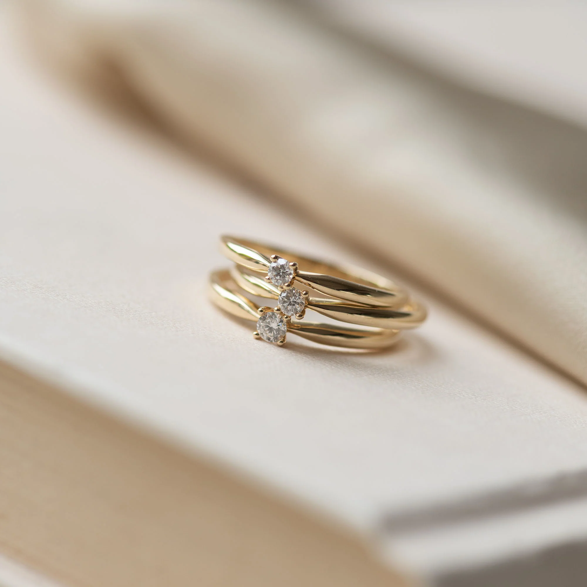 De la Paix Celesse 14 karat gold ring with diamond 0.07 carat - Image 5