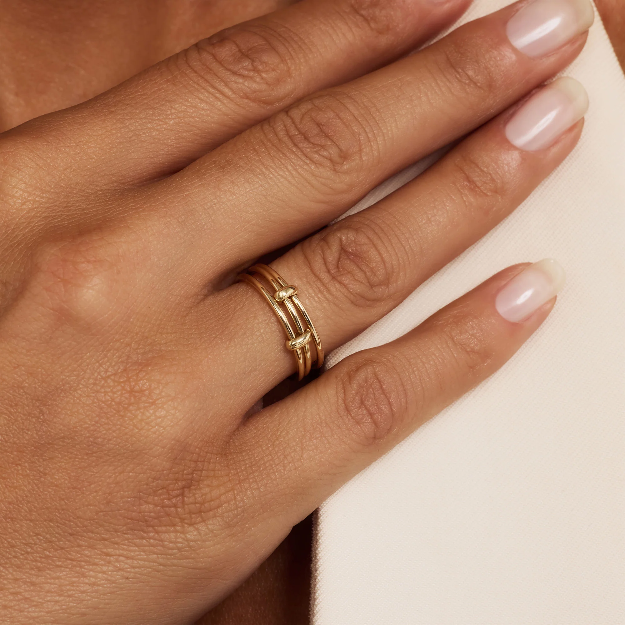 Cour d'Honneur Adora 14 karat golden 3-piece multi ring - Image 2