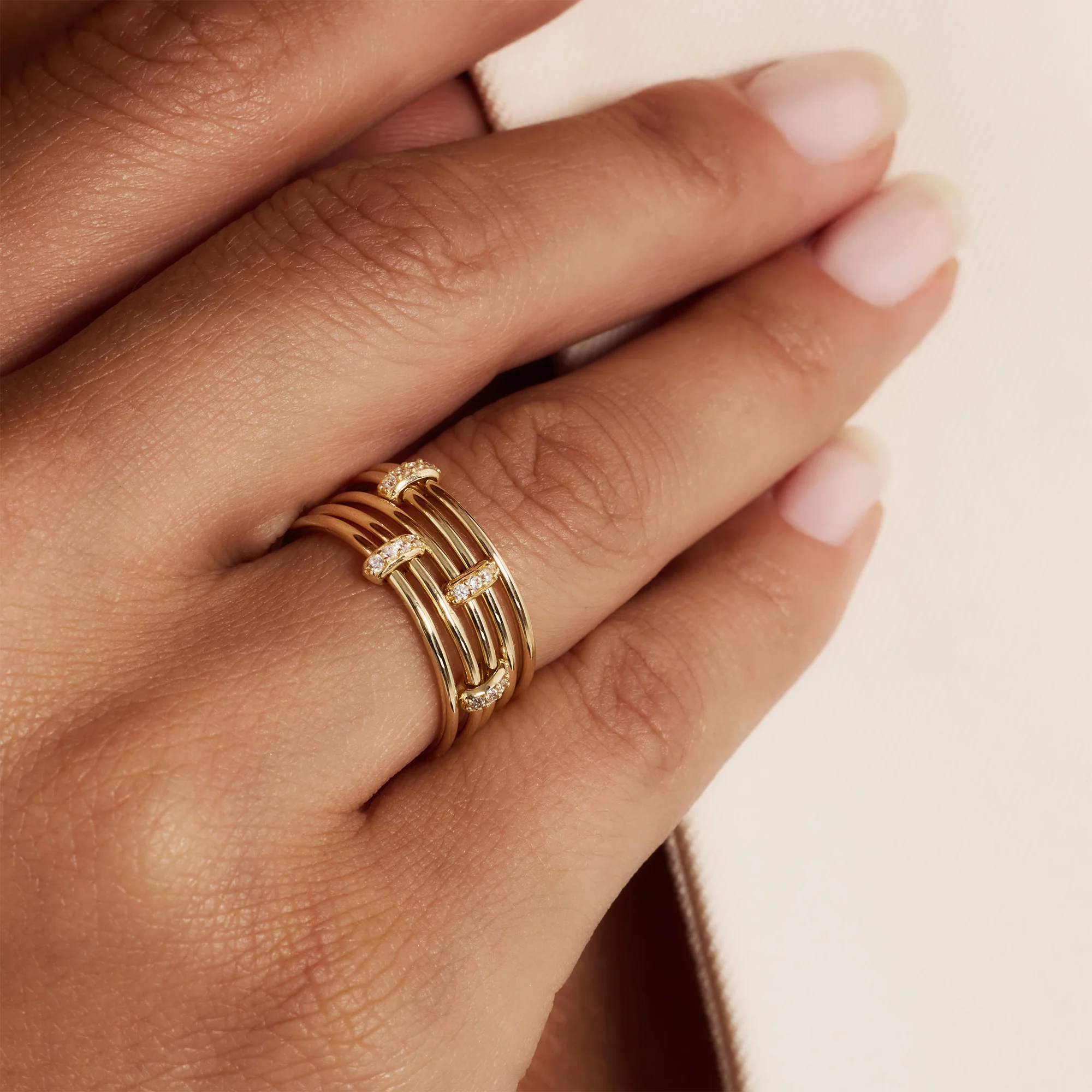 Cour d'Honneur Adora 14 karat golden 5-piece multi ring with zirconia - Image 2
