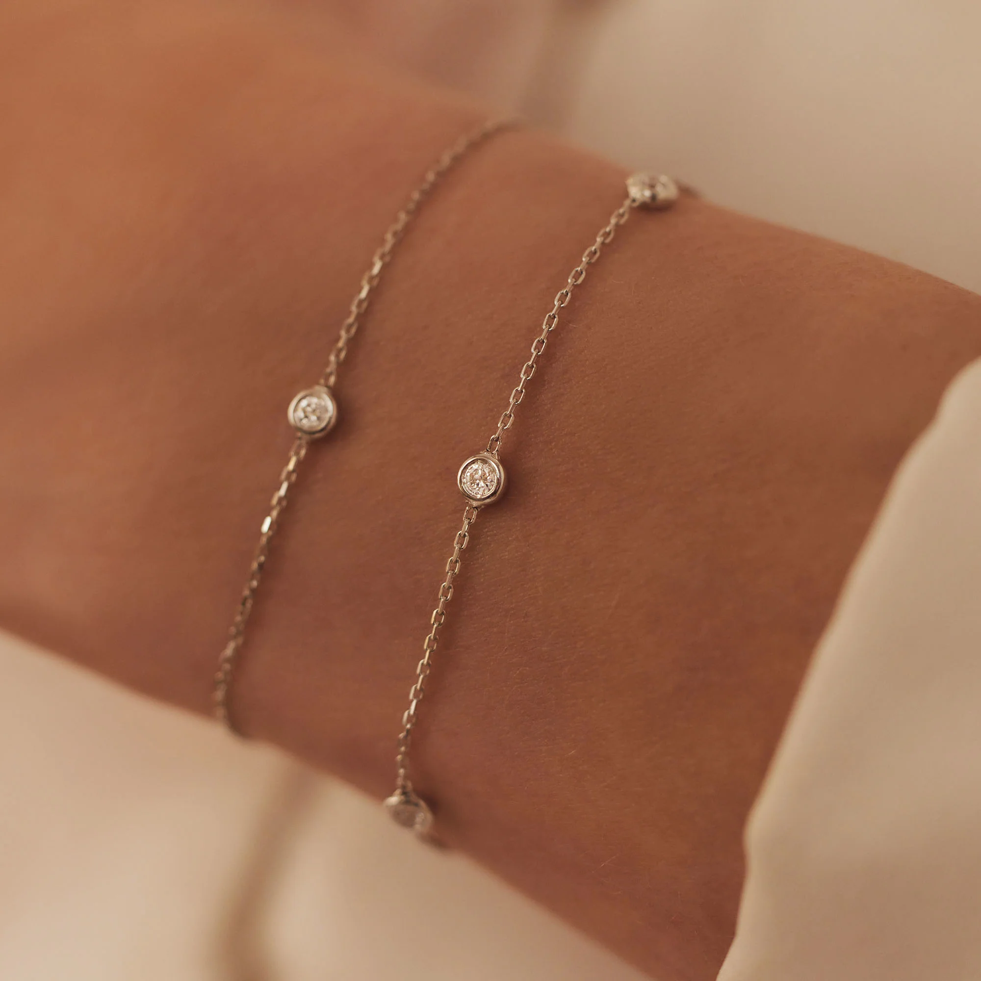 De la Paix Alfie 14 karat white gold bracelet with diamond 0.12 carat - Image 2