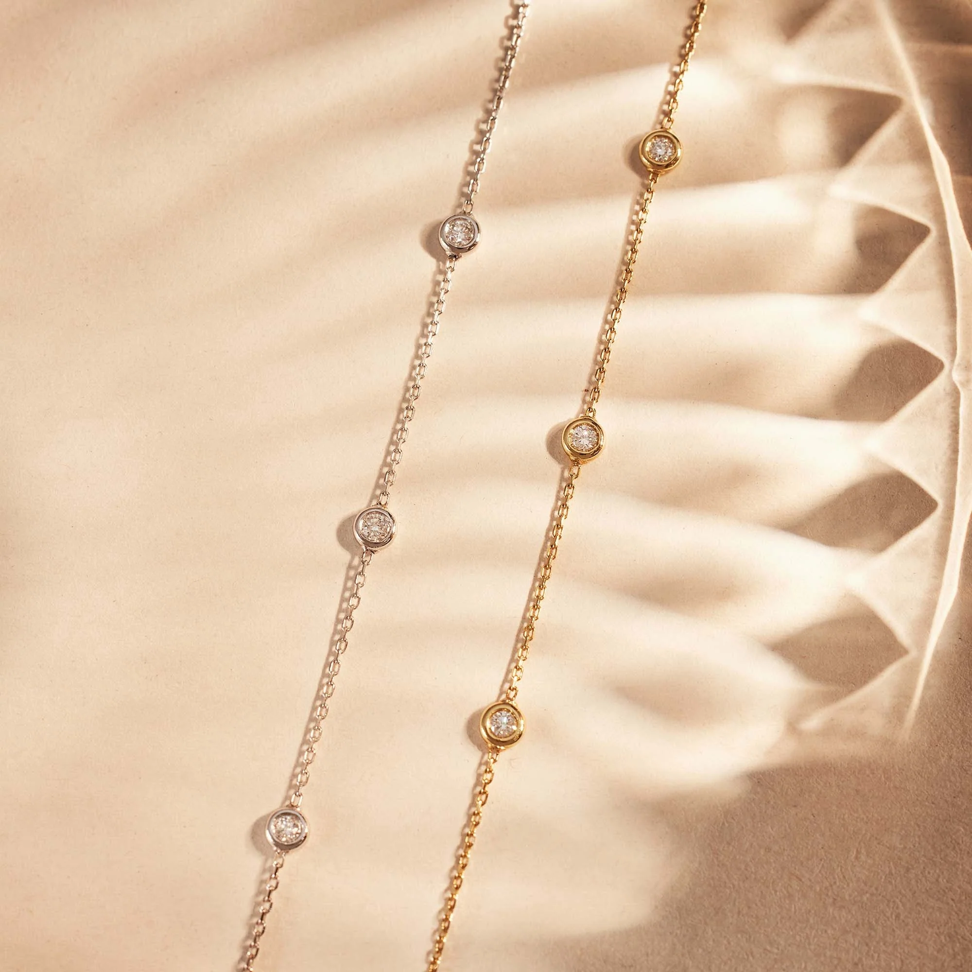 De la Paix Alfie 14 karat white gold bracelet with diamond 0.12 carat - Image 5