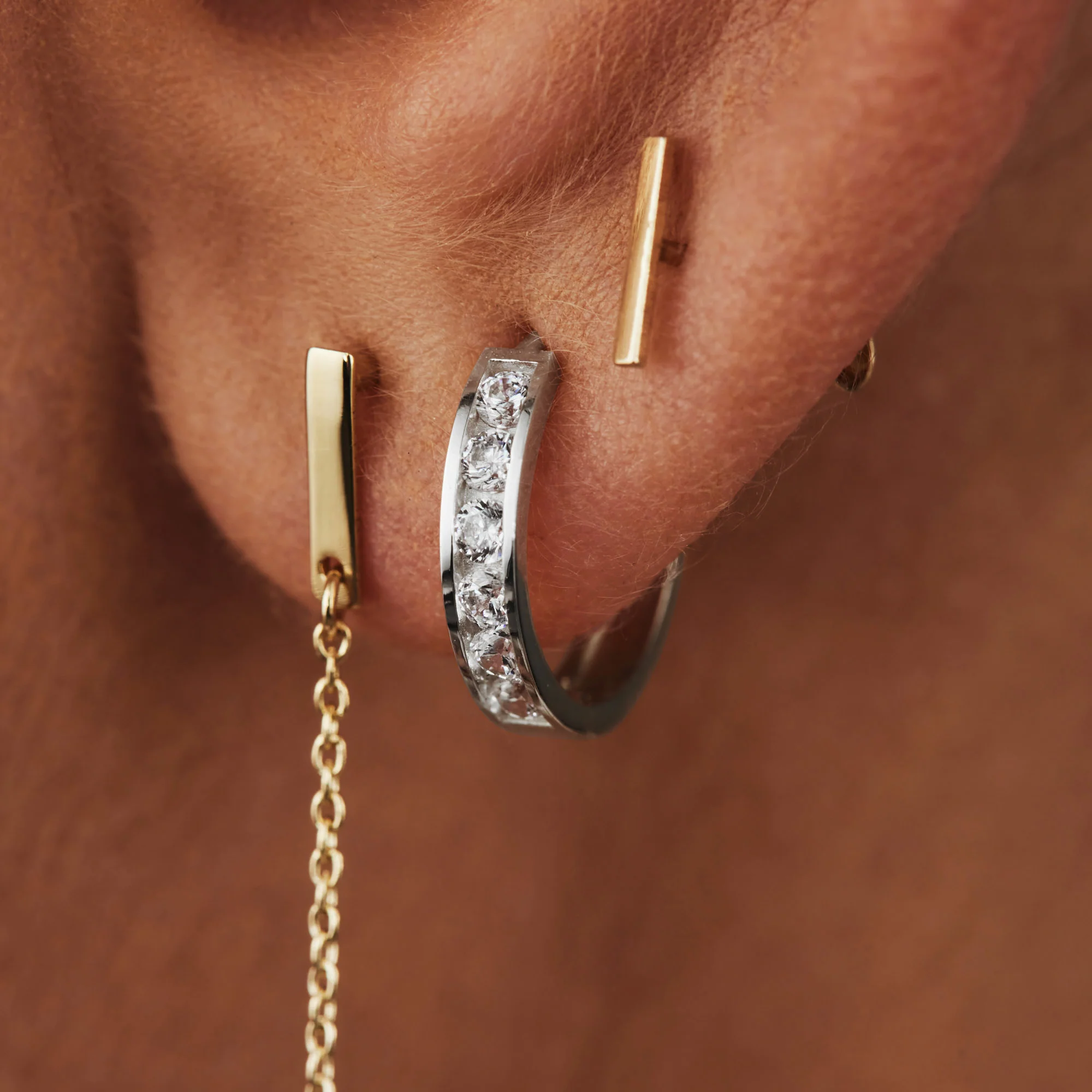 Saint Germain Tiphaine 14 karat white gold hoop earrings with zirconia - Image 3