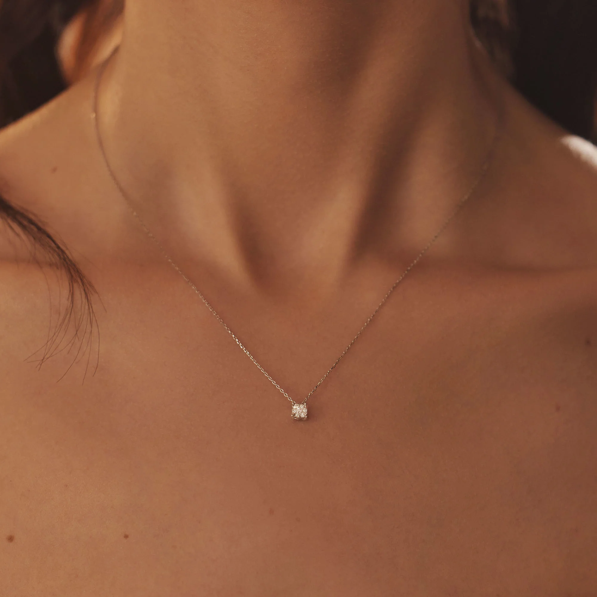 De la Paix Hanaé 14 karat white gold necklace with diamond 0.08 carat - Image 2
