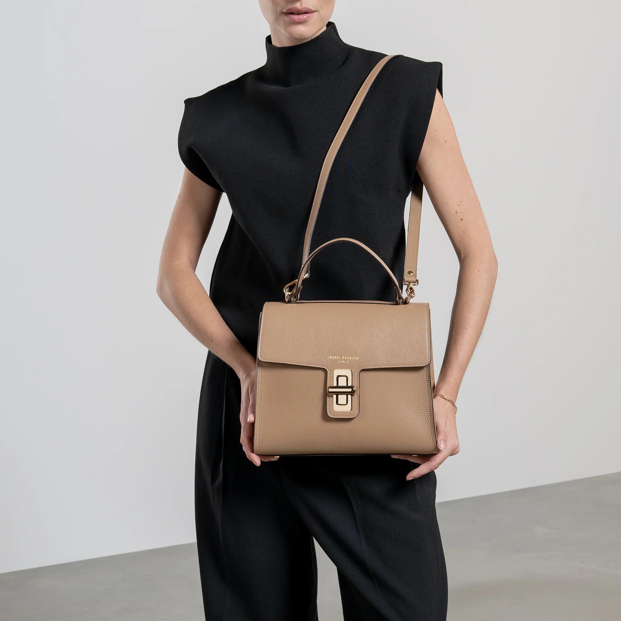 Femme Forte Simone Midi beige leather handbag calfskin leather - Image 2