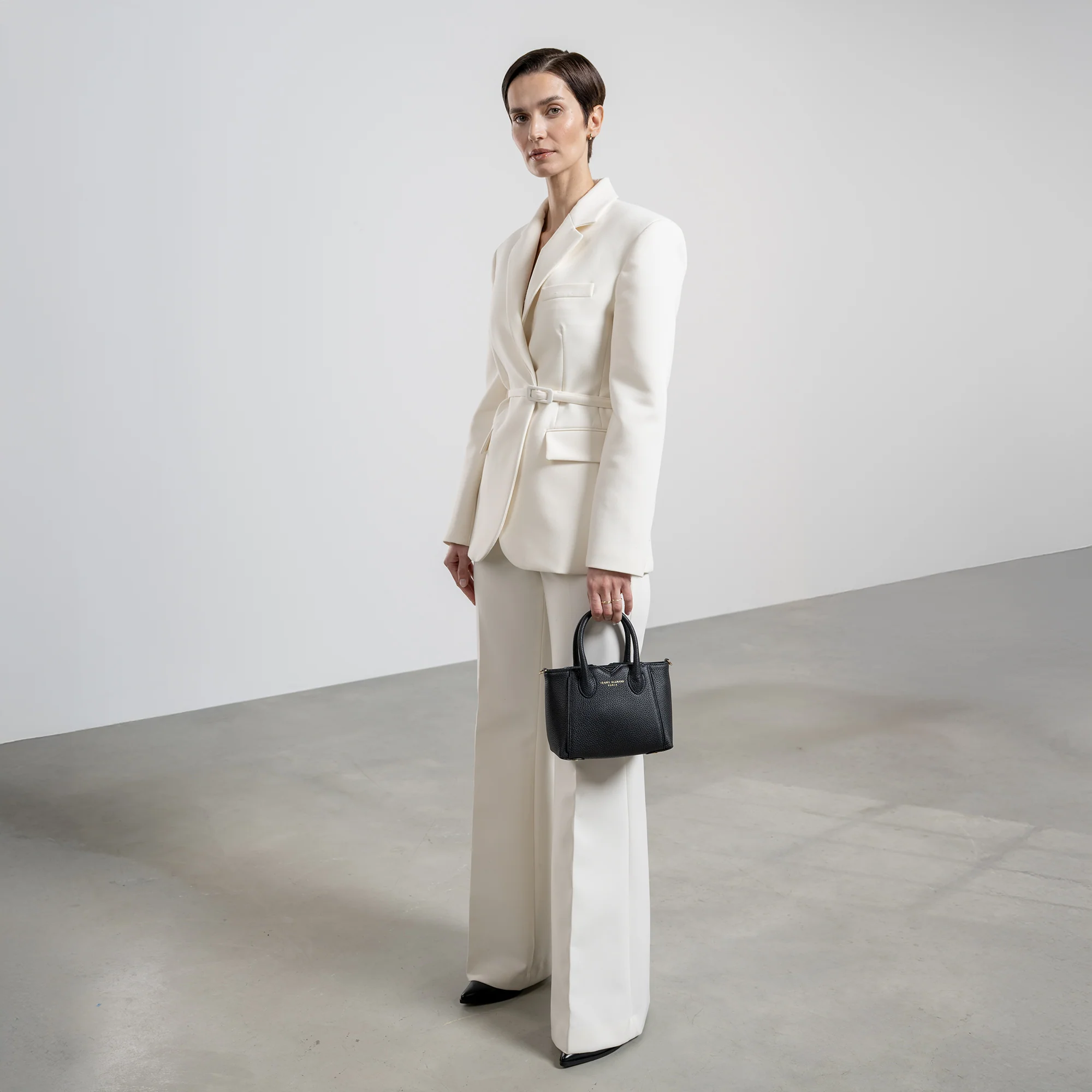 Honoré Cloe Mini black calfskin leather handbag - Image 3