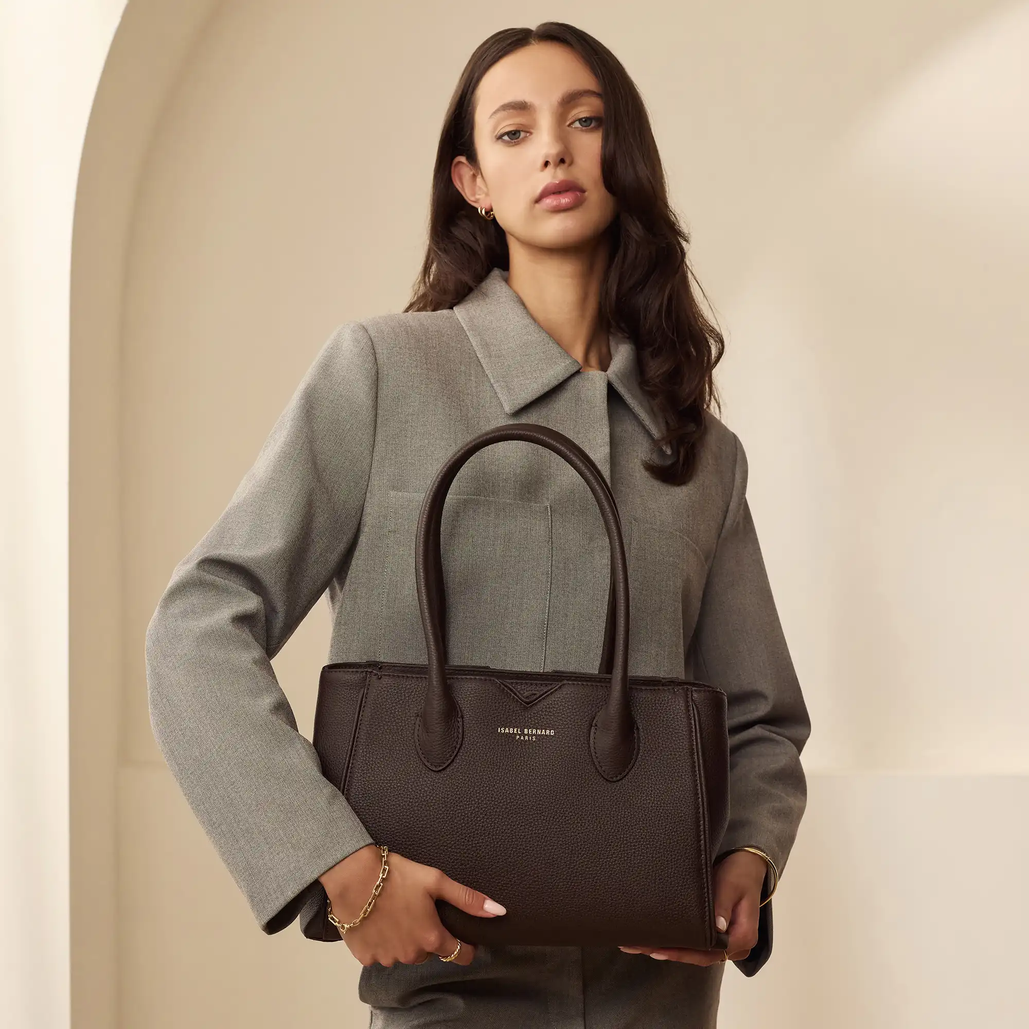 Honoré Cloe Midi brown calfskin leather handbag - Image 2