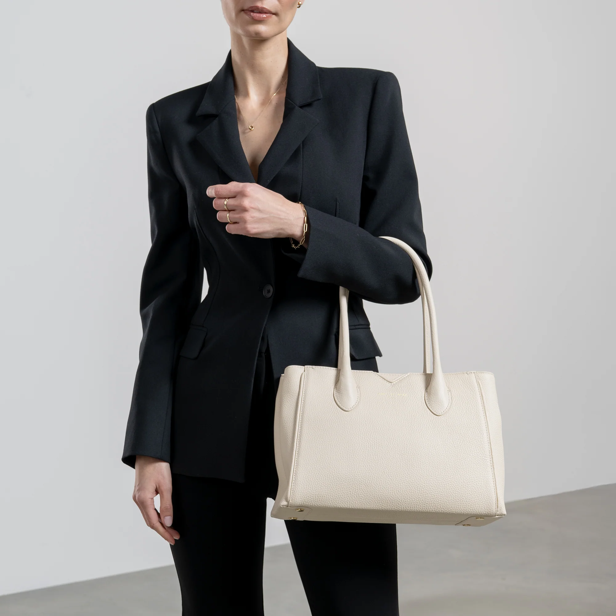 Honoré Cloe Midi cream calfskin leather handbag - Image 2