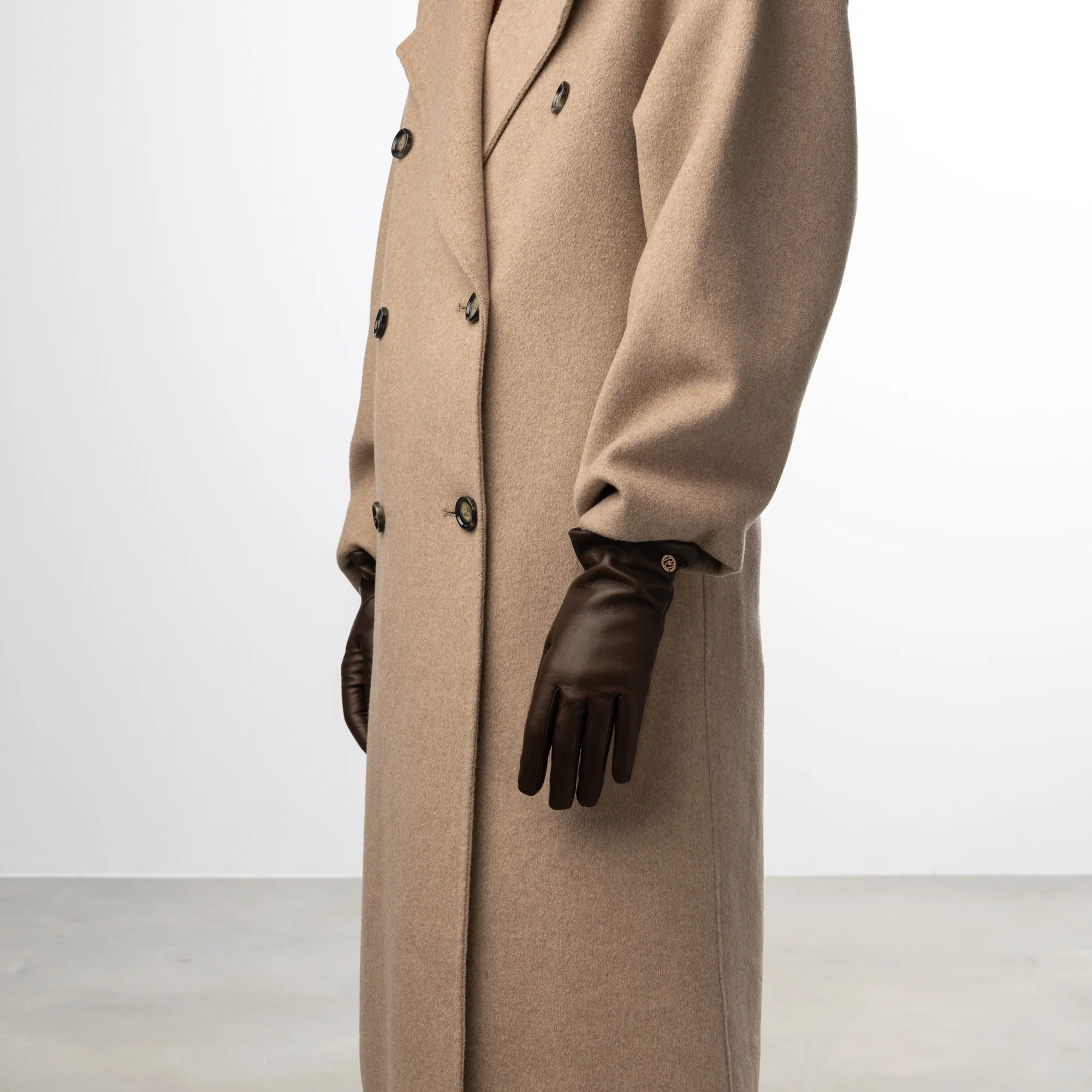 Honoré Eleanor dark brown  goatskin leather gloves - Image 2