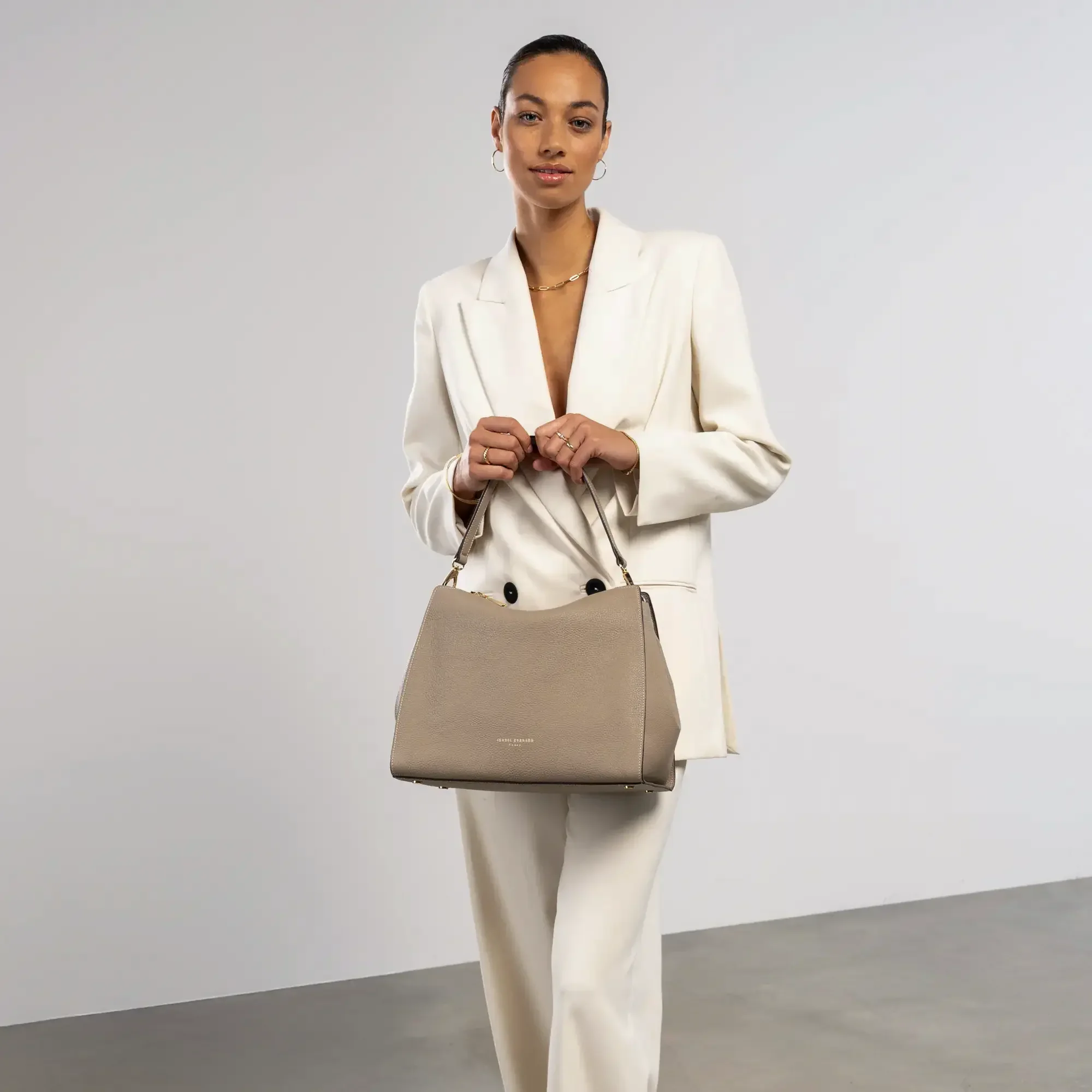 Honoré Emma Taupe Shoulder Bag - Image 2