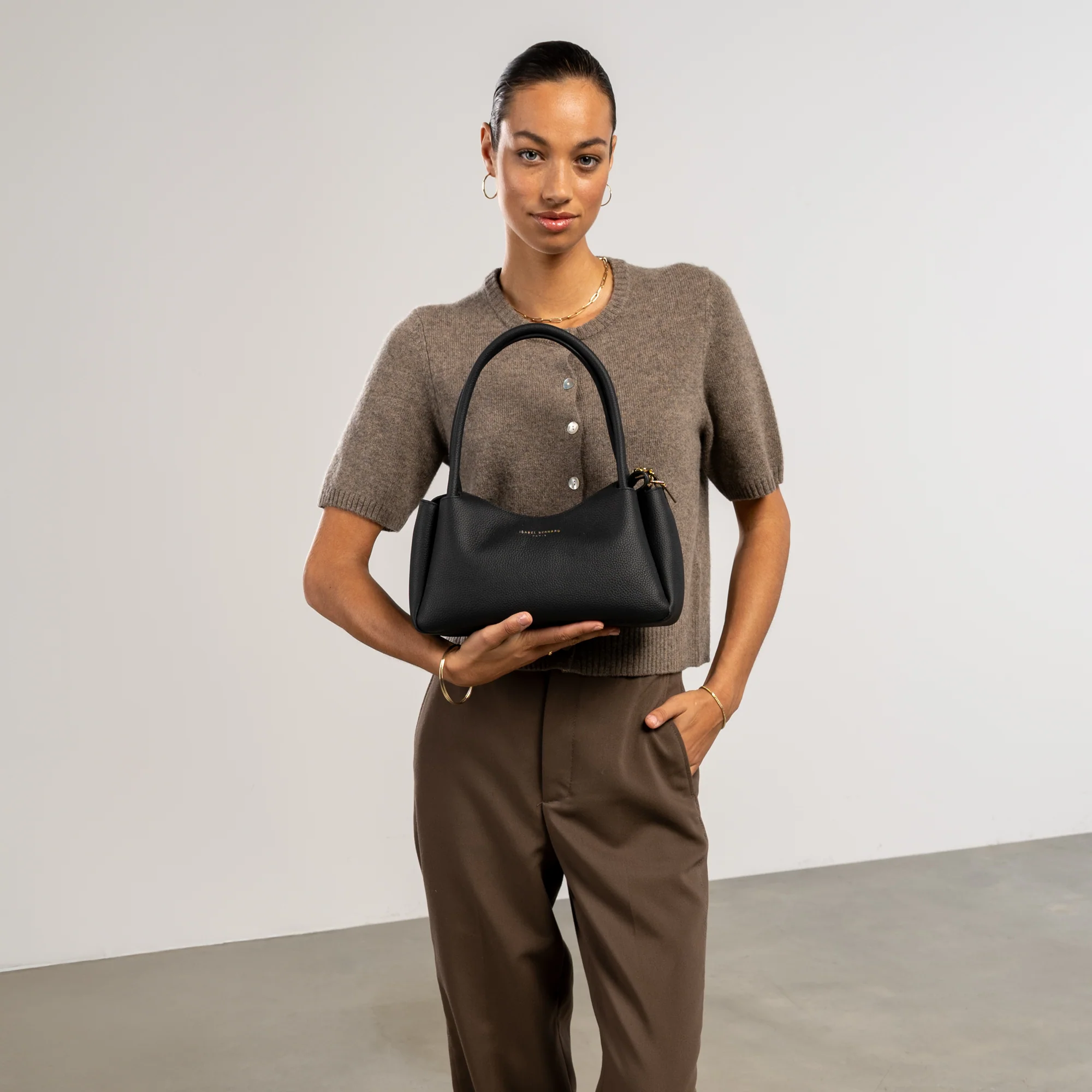 Honoré Eve Black Calfskin Leather handbag - Image 2