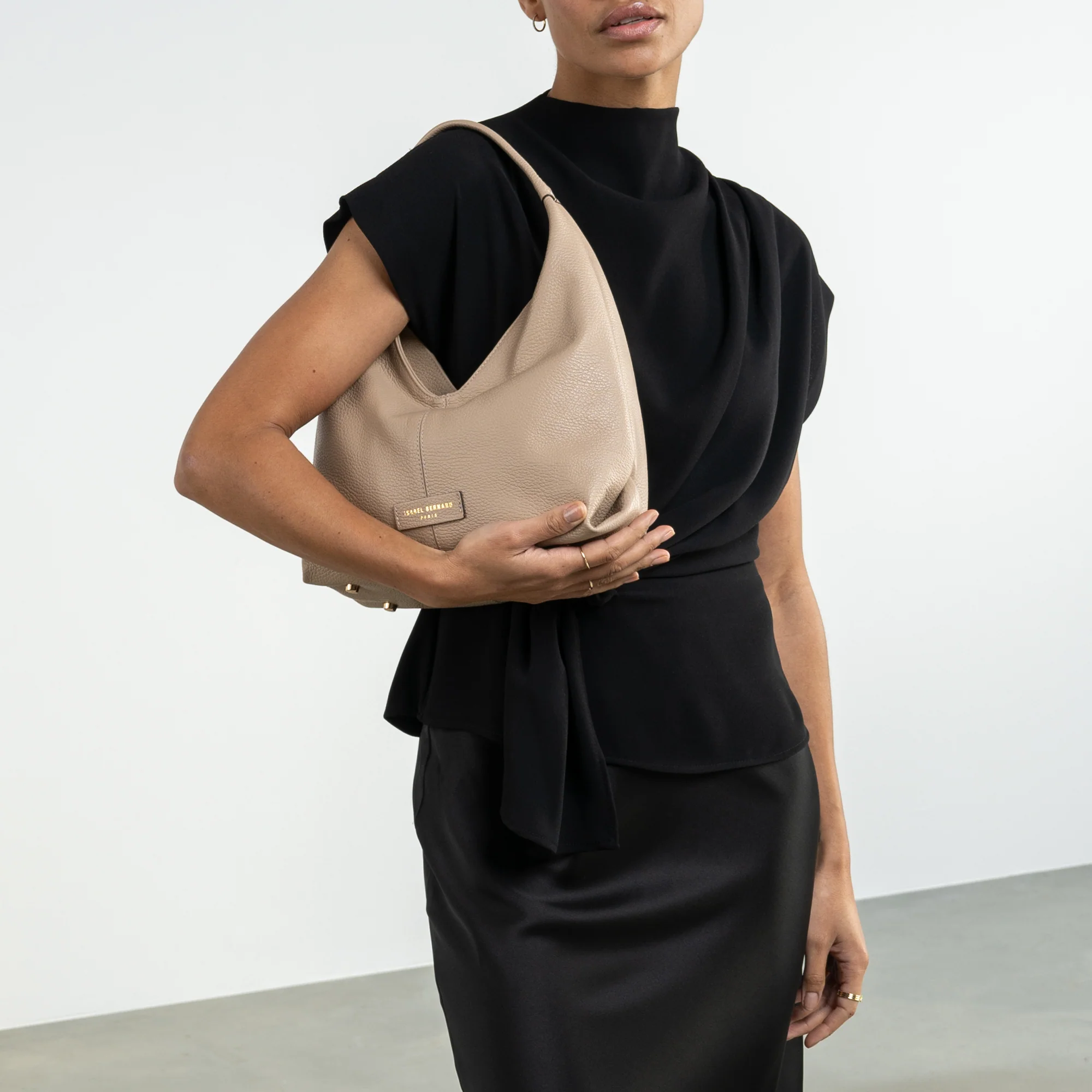 Honoré Grace mini taupe calfskin leather handbag - Image 3