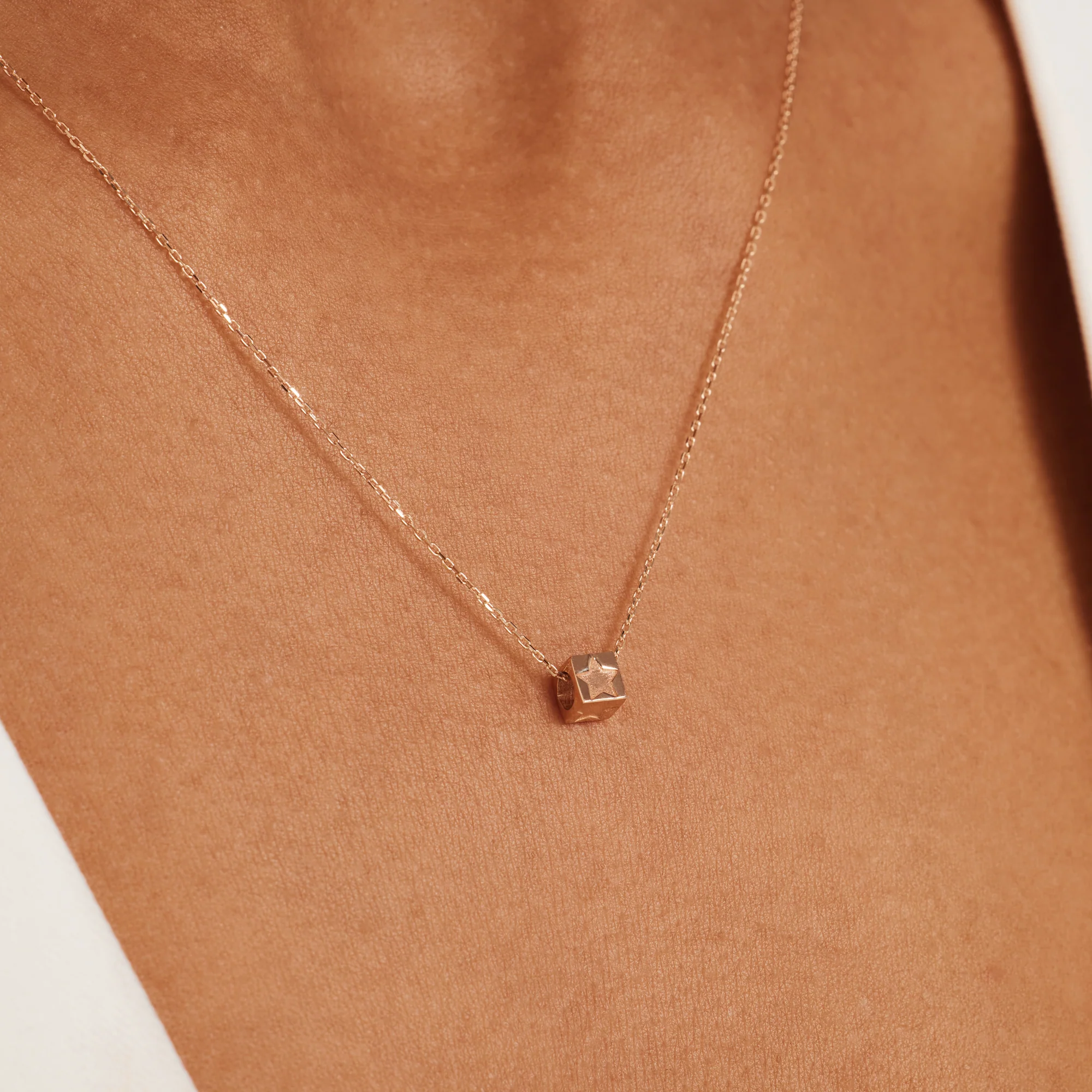La Concorde Felie 14 karat rose gold cube charm with star - Image 3