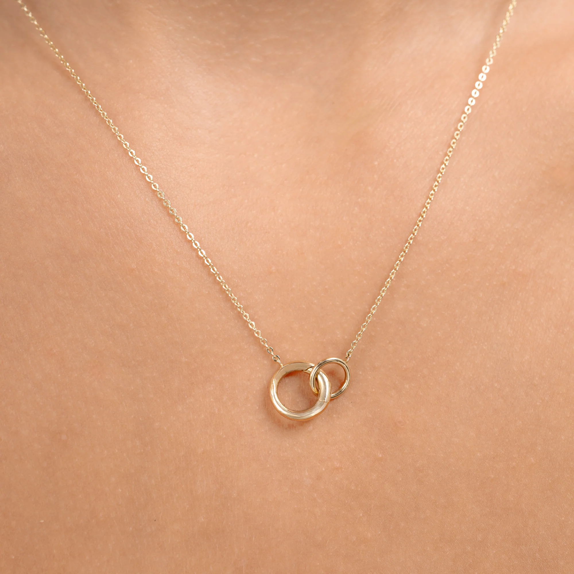 Le Marais Enlace 14 karat gold necklace - Image 2