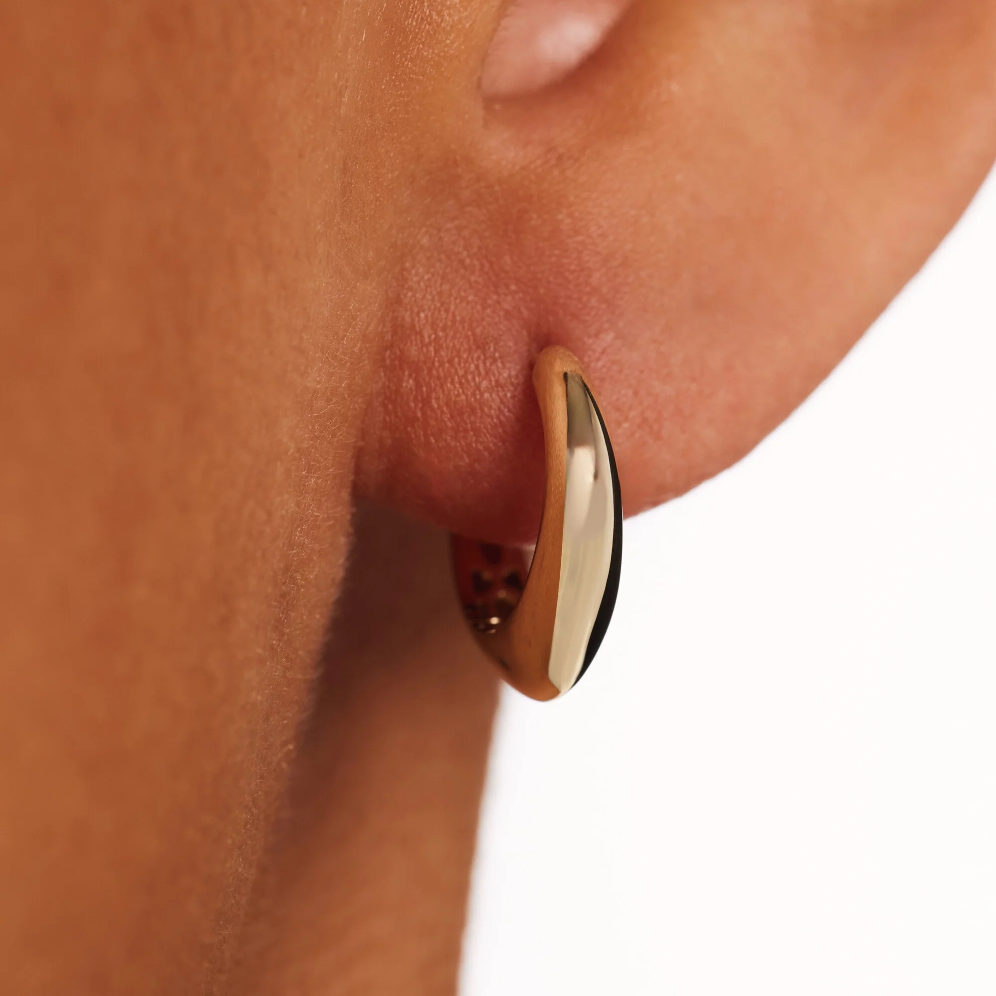 Rivoli Delene 14 karat gold hoop earrings - Image 2