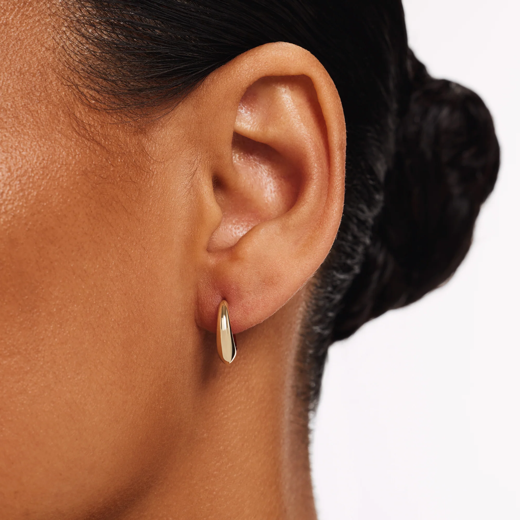 Rivoli Delene 14 karat gold hoop earrings - Image 3