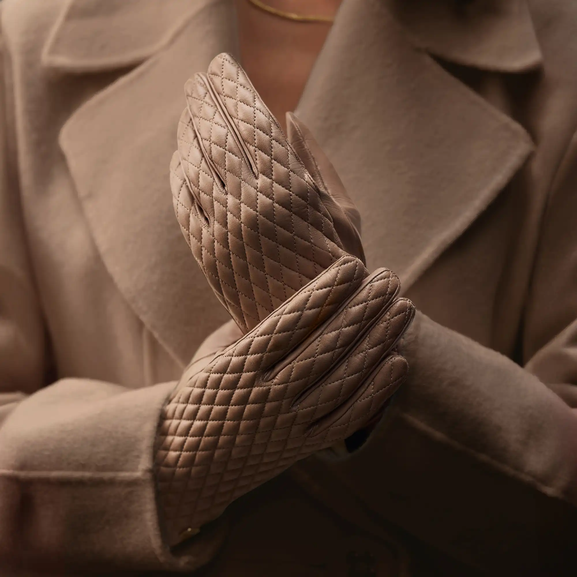 Honoré Rosette taupe goatskin leather gloves - Image 2
