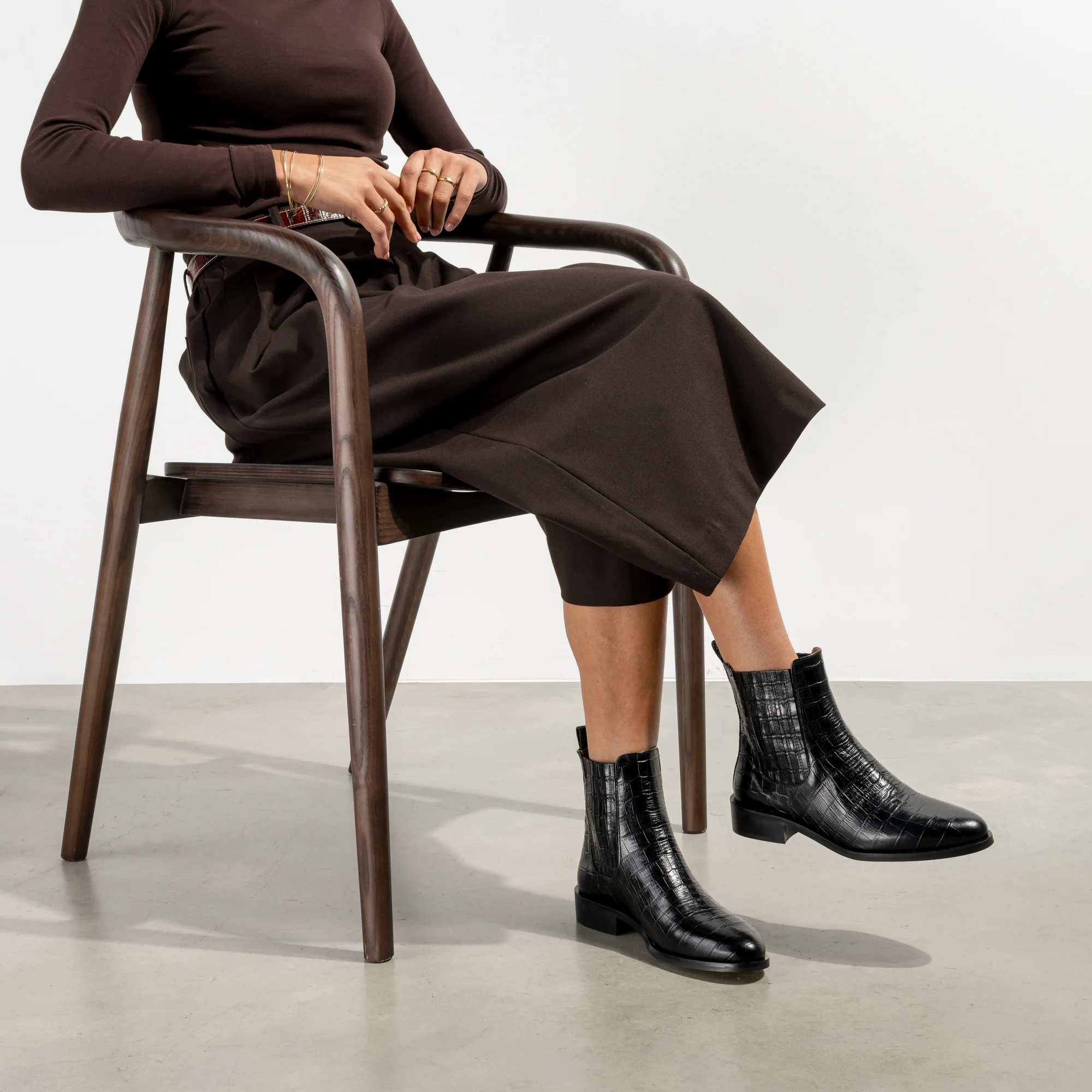 Vendôme Chey Croco Black Calfskin Leather Chelsea Boots - Image 2